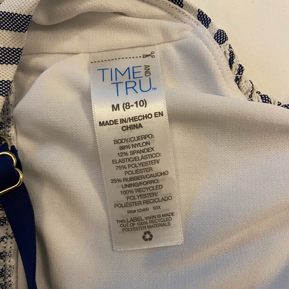 Bathing suit bundle - Picture 15 of 16